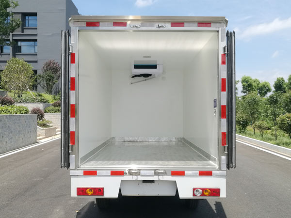 ��������CLW5030XLCB6�����܇