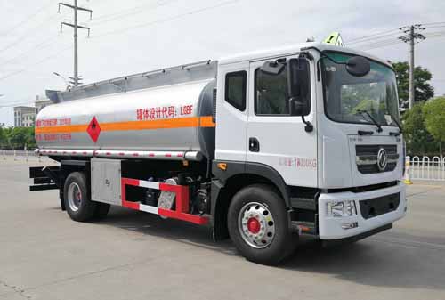 ���w��CLQ5180GYY6E���\��܇