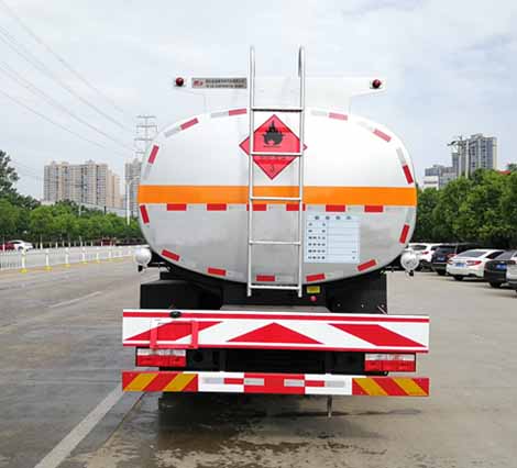 ���w��CLQ5180GYY6E���\��܇