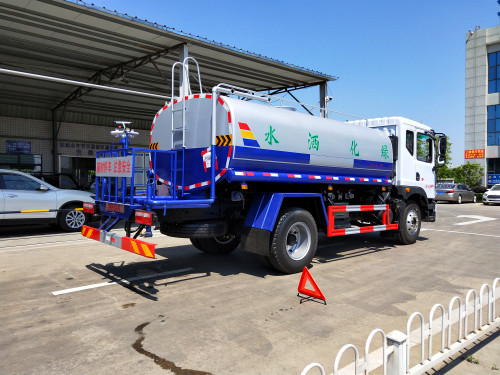 新東日牌YZR5180GSSE6型灑水車 新東日牌YZR5180GSSE6型灑水車