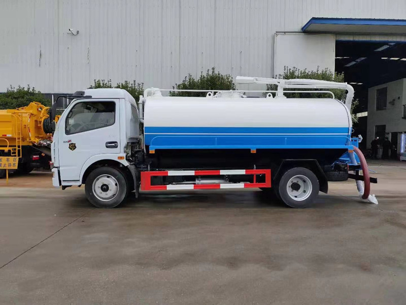吸糞車 吸糞車