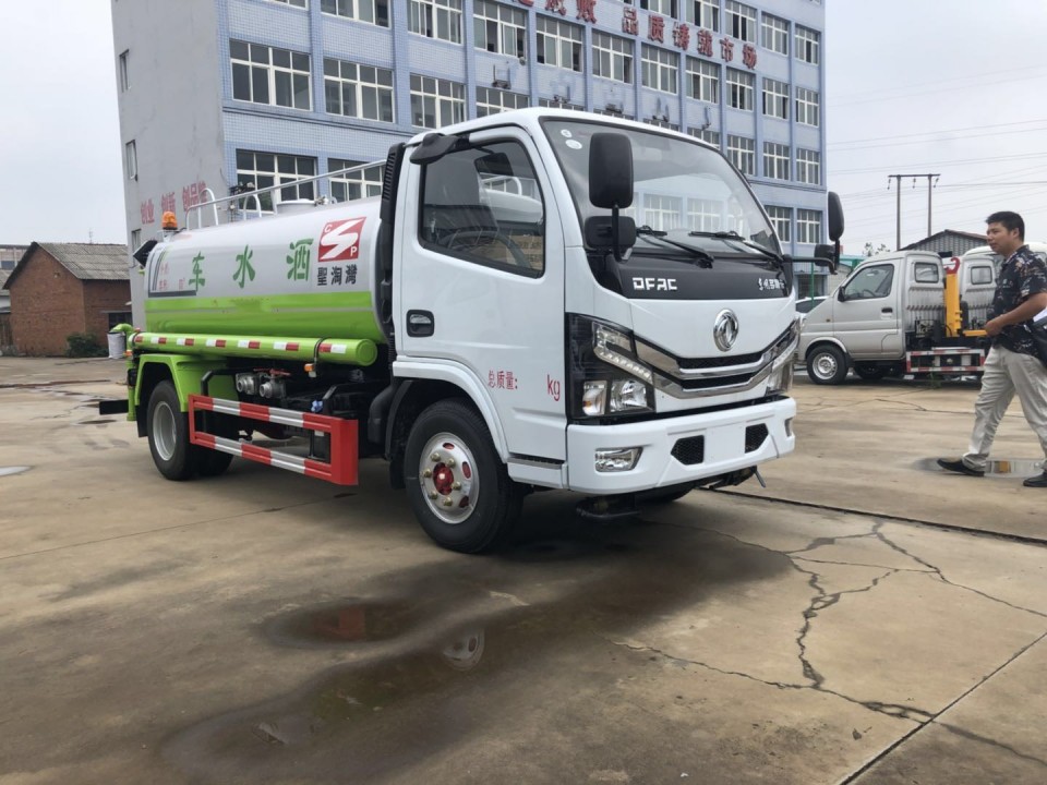 東風(fēng)5噸灑水車-東風(fēng)5噸灑水車價格-東風(fēng)5噸灑水車報價-東風(fēng)灑水車廠家直銷 東風(fēng)5噸灑水車-東風(fēng)5噸灑水車價格-東風(fēng)5噸灑水車報價-東風(fēng)灑水車廠家直銷